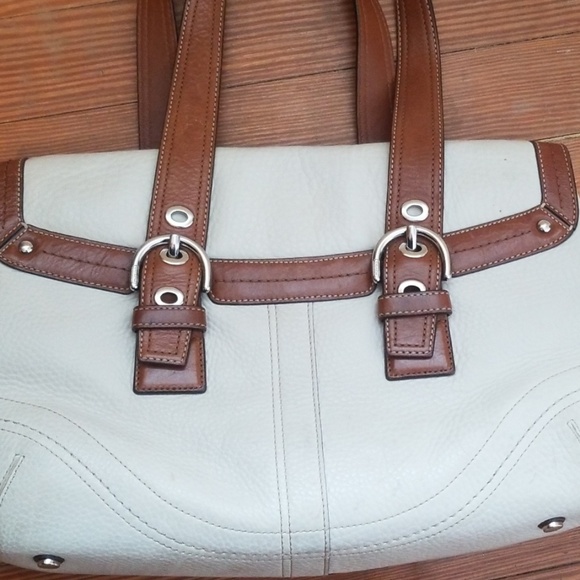 Vintage pebbled leather coach bag - Picture 4 of 8